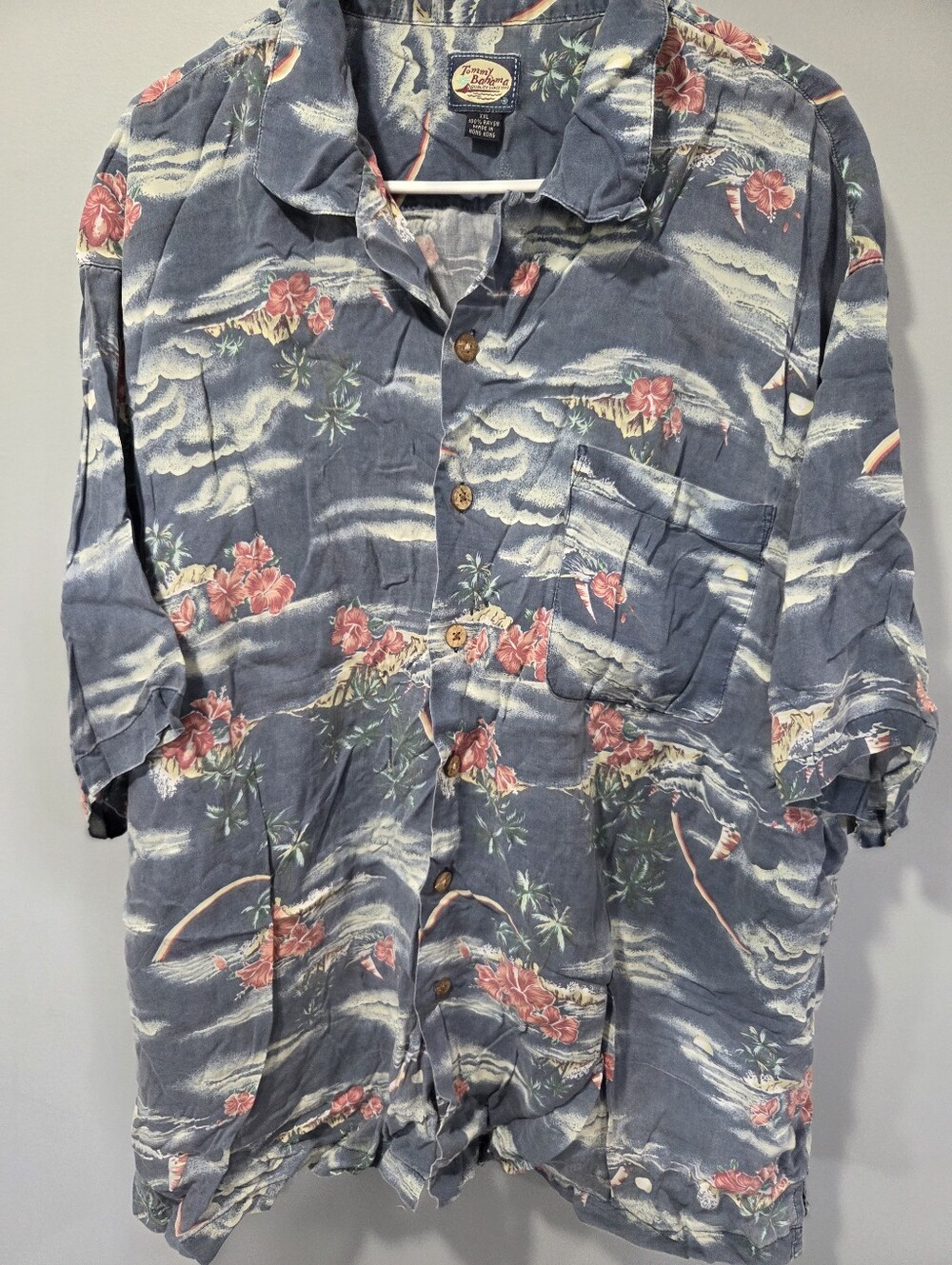 Tommy Bahama Button Down XXL